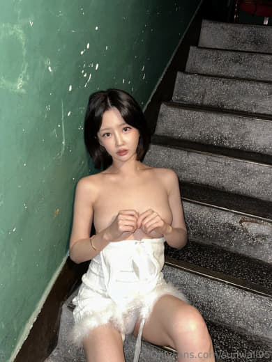 粉色